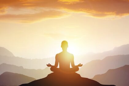 Why Yoga And Meditation Belong Together