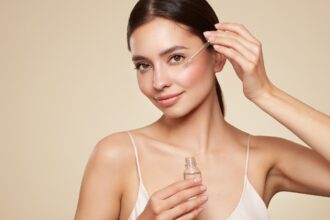 Minimalist vs The Derma Co: Know which hyperpigmentation serum works best for dark spots