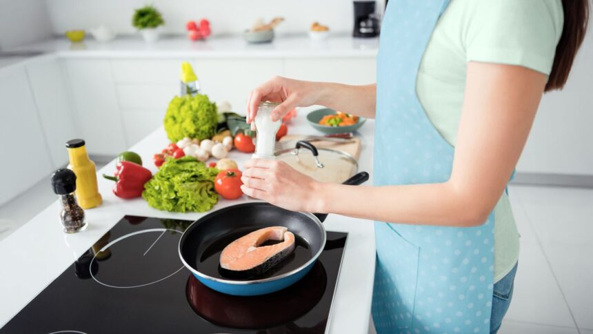 9 Foods That May Help or Hurt Anxiety