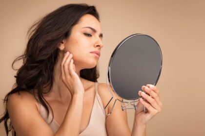 Hormonal acne diet: Foods to eat and avoid to manage breakouts