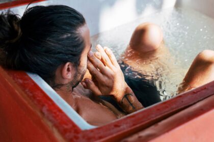 5 Possible Health Benefits of Cold Water Therapy