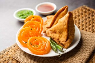 How many calories do samosas and jalebis really have? Find out as India’s Health Ministry calls for ‘Oil and Sugar boards’