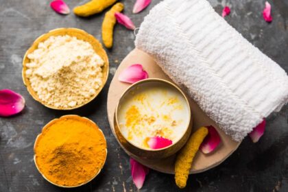 6 turmeric benefits for skin, explained by India’s beauty veteran Dr Blossom Kochhar