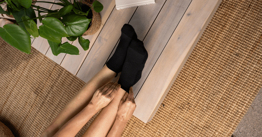 Low Profile, High Comfort: Styling Ankle Compression Socks for Casual and Active Days