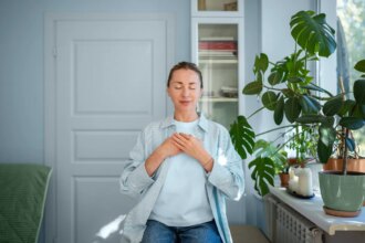 How to Beat the Psoriasis-Stress Cycle