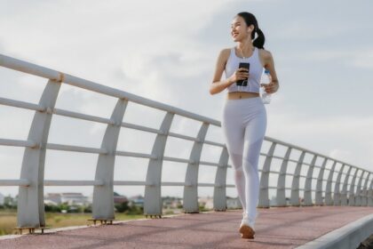 Is walking 7,000 steps a day good enough instead of 10,000? Here’s what a new new study reveals