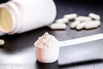 Can you mix creatine in coffee: Is it safe for your fitness goals?